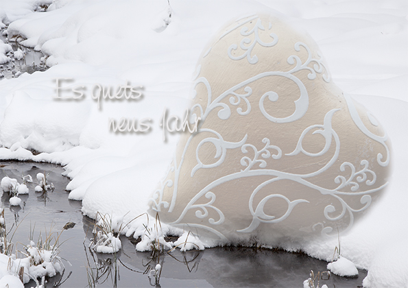 AW 264 Verziertes Herz in verschneiter Landschaft mit Text "Es guets neus Jahr"